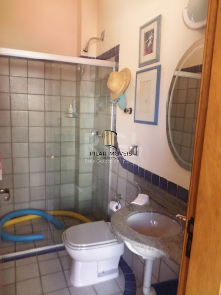 Cobertura para Venda - 263.45m², 3 dormitórios, sendo 1 suites, 2 vagas - Mont Serrat