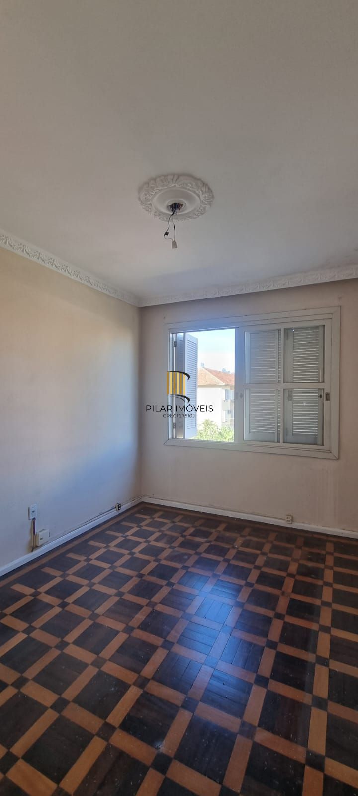 Apartamento 03 dormitórios com 01 vaga no bairro Praia de Belas