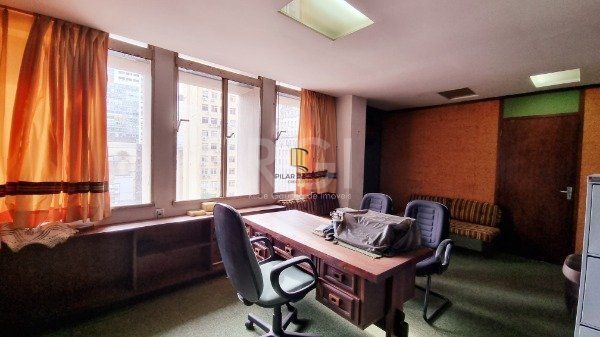 Conjunto/Sala a venda no bairro Centro Histórico