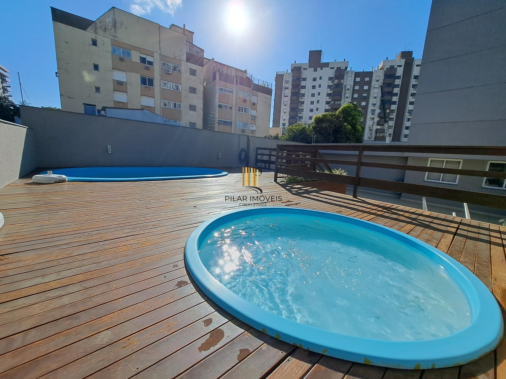 Apartamento 2 dormitórios com vaga no Menino Deus