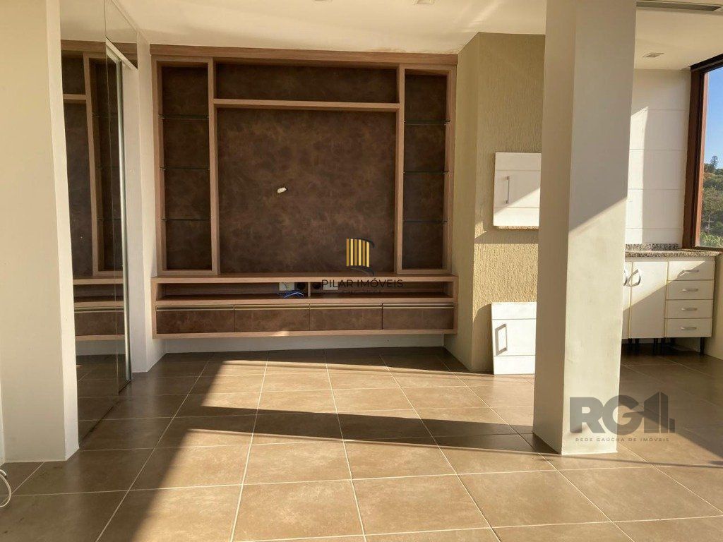 APARTAMENTO DE COBERTURA - 2 dorms. - 1 vaga - 118,02 m² - MENINO DEUS