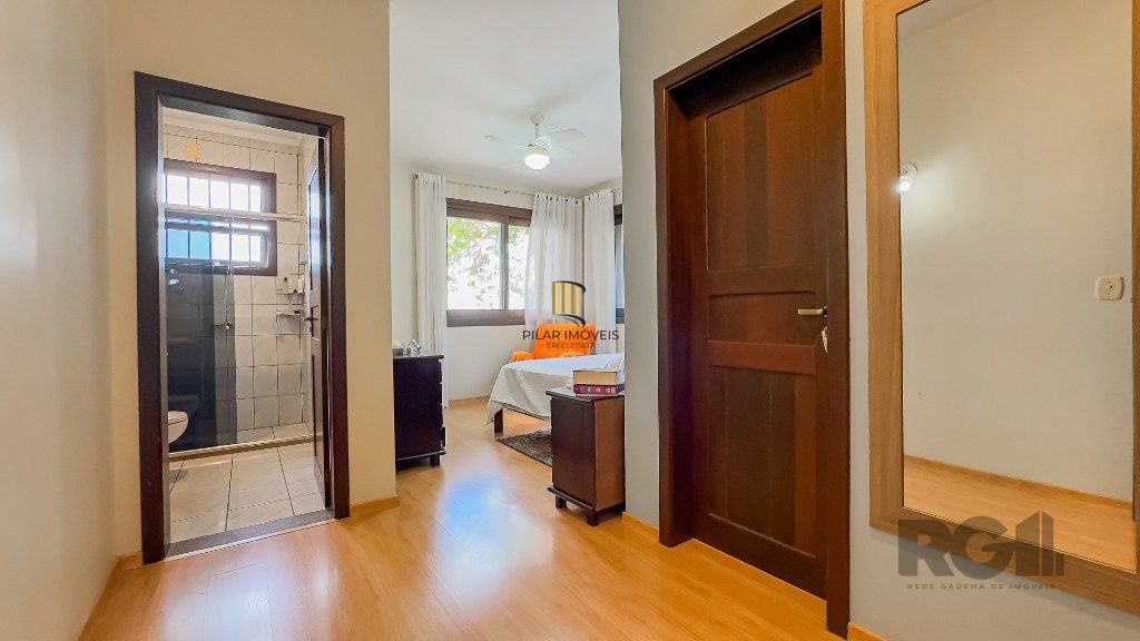 Casa com 3 Quartos e 2 vagas à venda, 344 m² por R$ 2.800.000,00