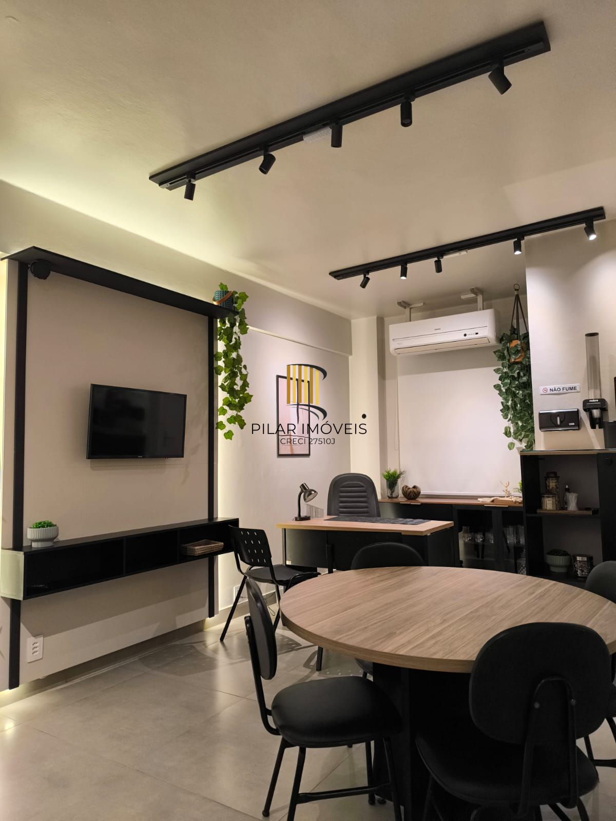 Sala Comercial com vista para o Guaíba