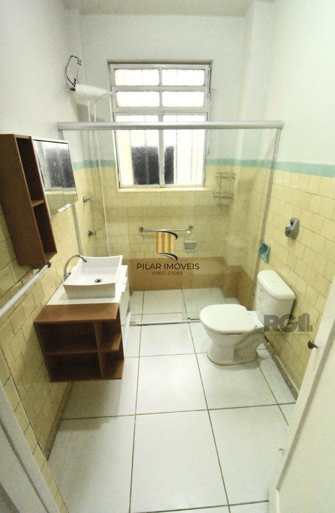 APARTAMENTO - 2 dorms - 2 vagas - 98,00 m² -  MENINO DEUS