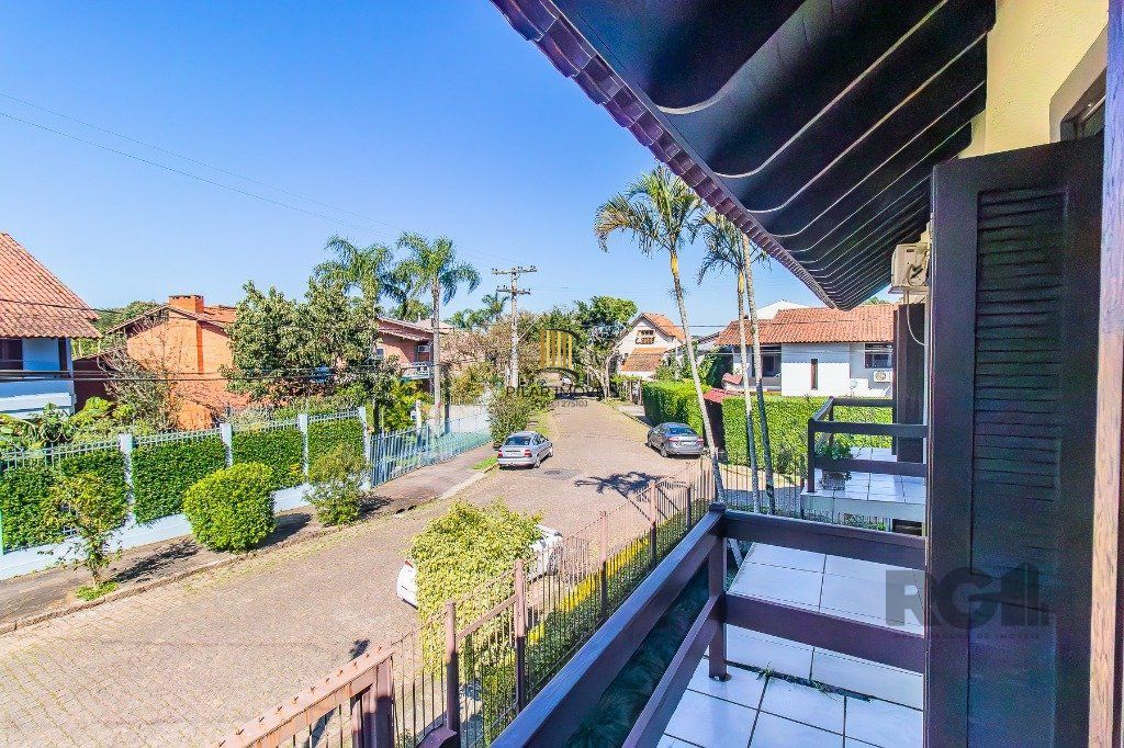 Venha morar num lugar tranquilo da zona sul, casa de 334m²