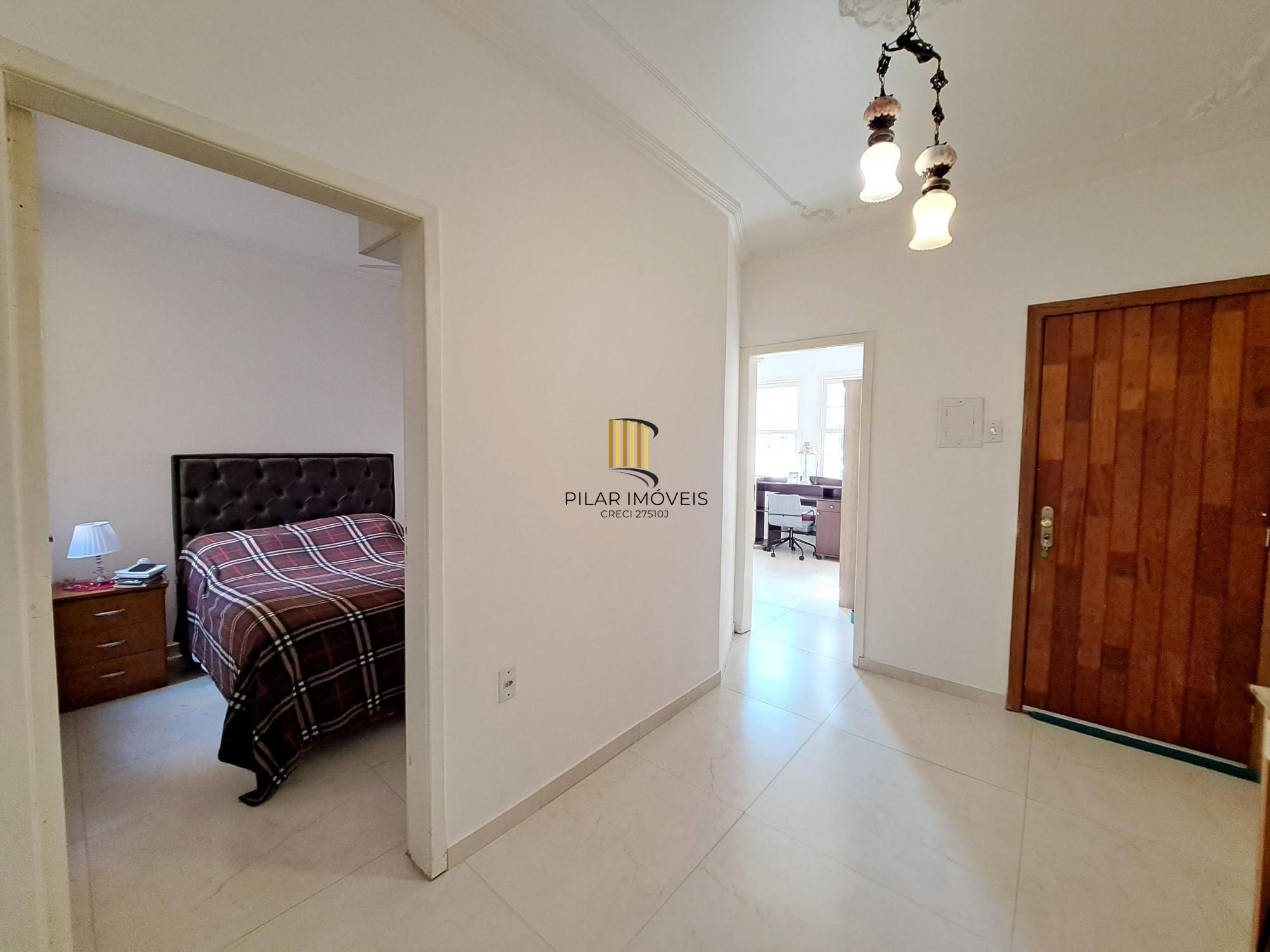 Apartamento térreo na Rua Santana