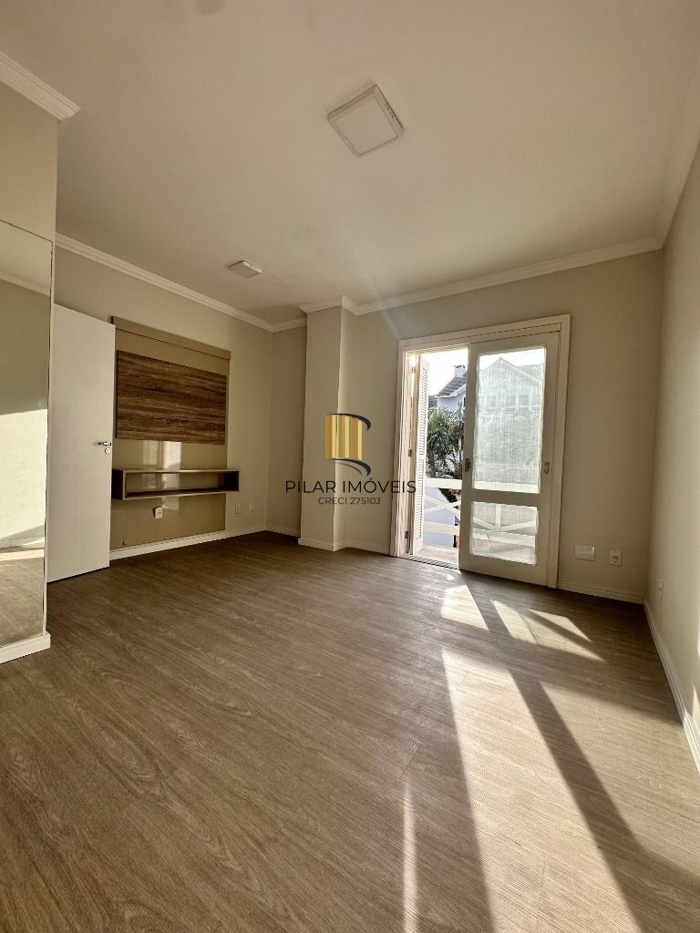 CASA EM CONDOMINIO - 3 dorms. - 2 vagas - 161,06 m² -  SARANDI