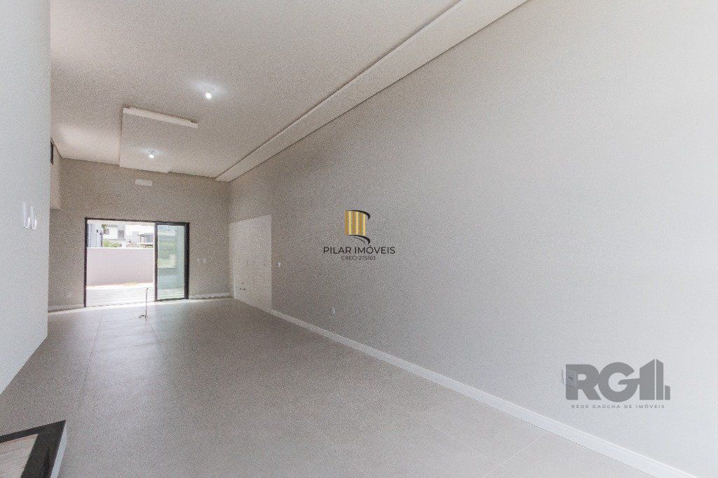 CASA EM CONDOMINIO - 3 dorms.-  3 vagas - 155 m² - GRAVATAÍ