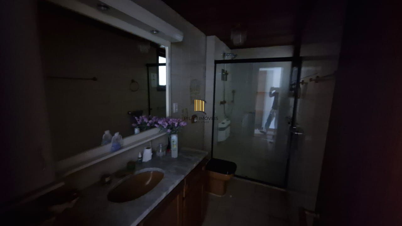 Apartamento na Av. Getulio Vargas com 3 dormitórios sendo uma suíte, 1 garagem