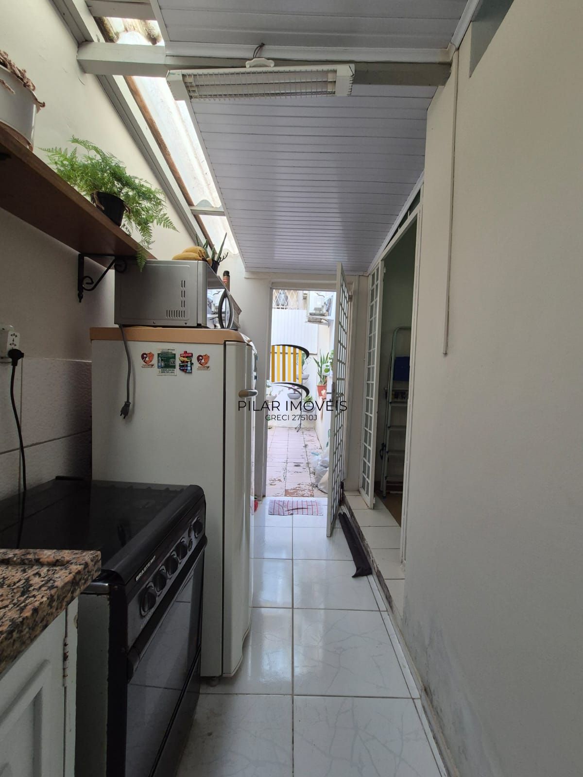 Apto térreo no Menino Deus