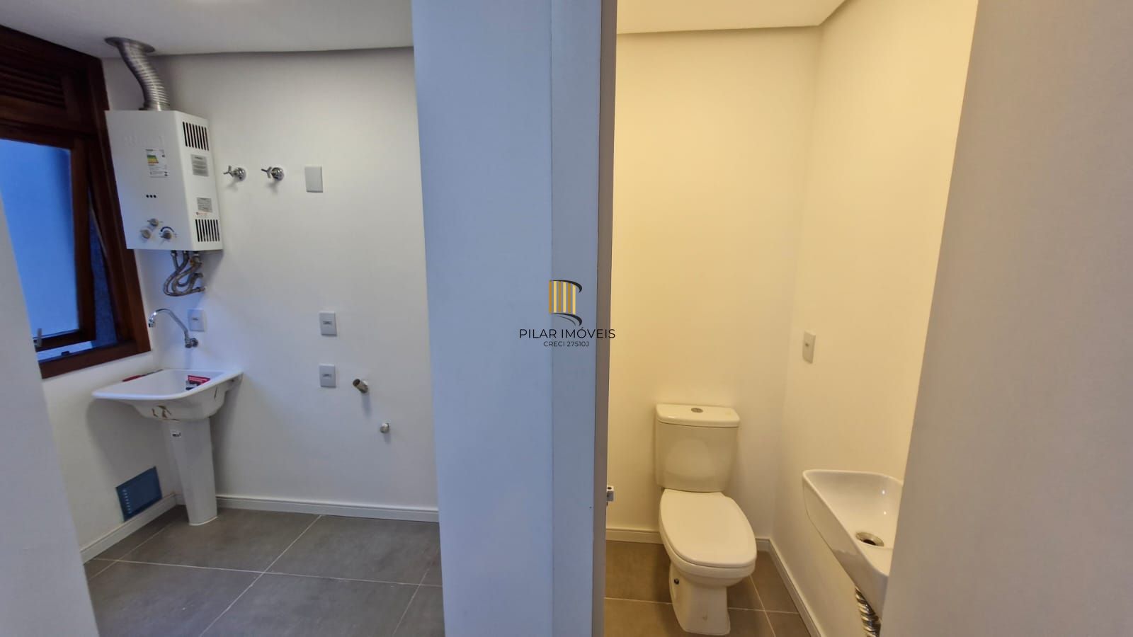 Apartamento todo reformado pronto para morar no Menino Deus
