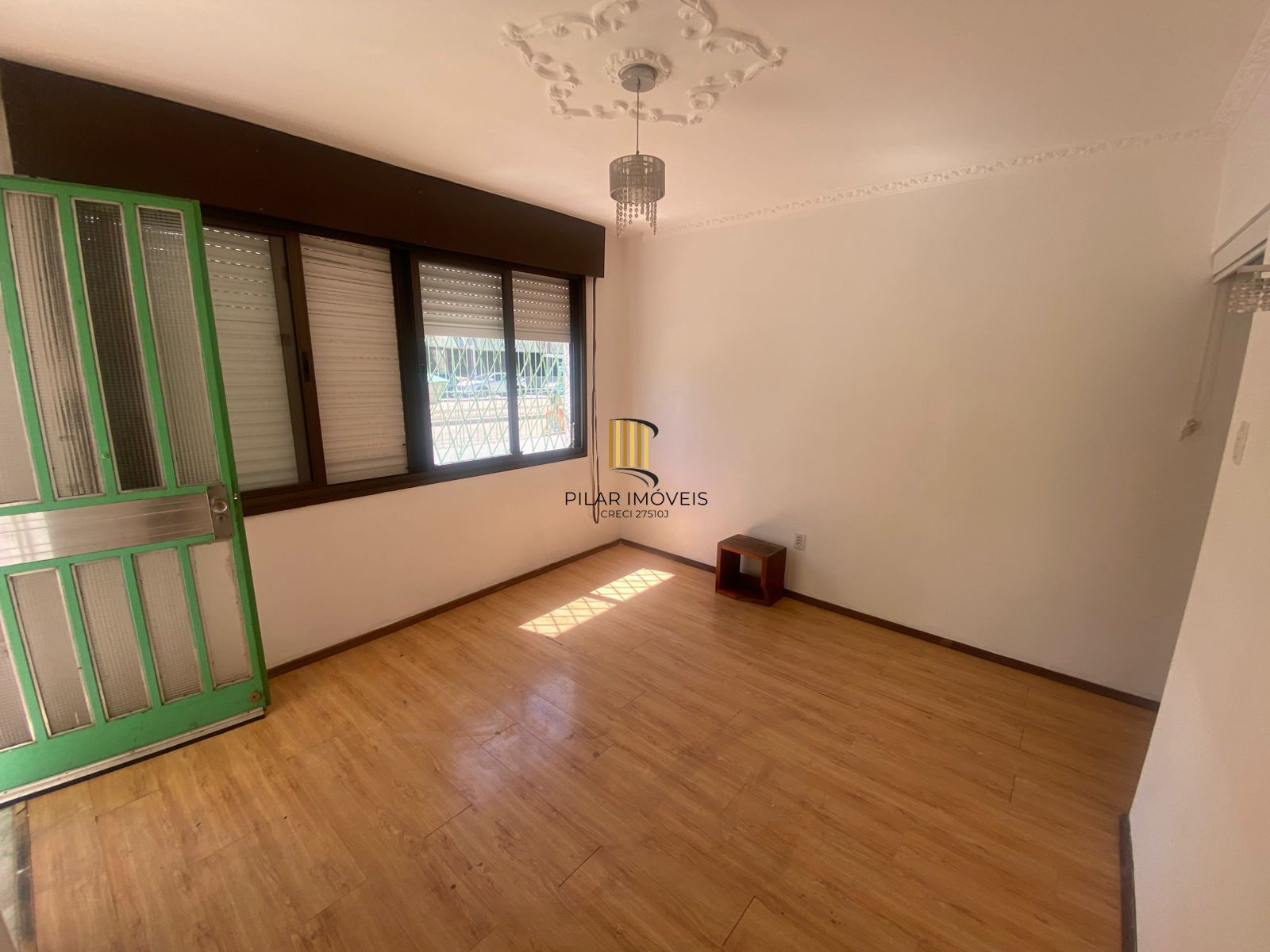 Casa 3 Dormitórios, 3 vagas de garagem