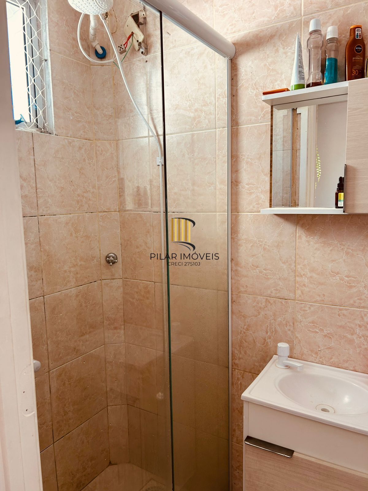 Apartamento 2 dormitorios vaga de garagem bairro Santa Teresa