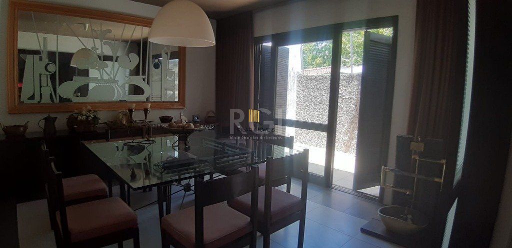 casa - 3 dorms. - 10 vagas - 316,00 m² - Boa Vista