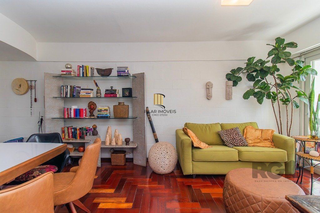 APARTAMENTO 2 DOMITÓRIOS NO BOM FIM, GARAGEM ELEVADOR PROXIMO A UFRGS PORTO ALEGRE