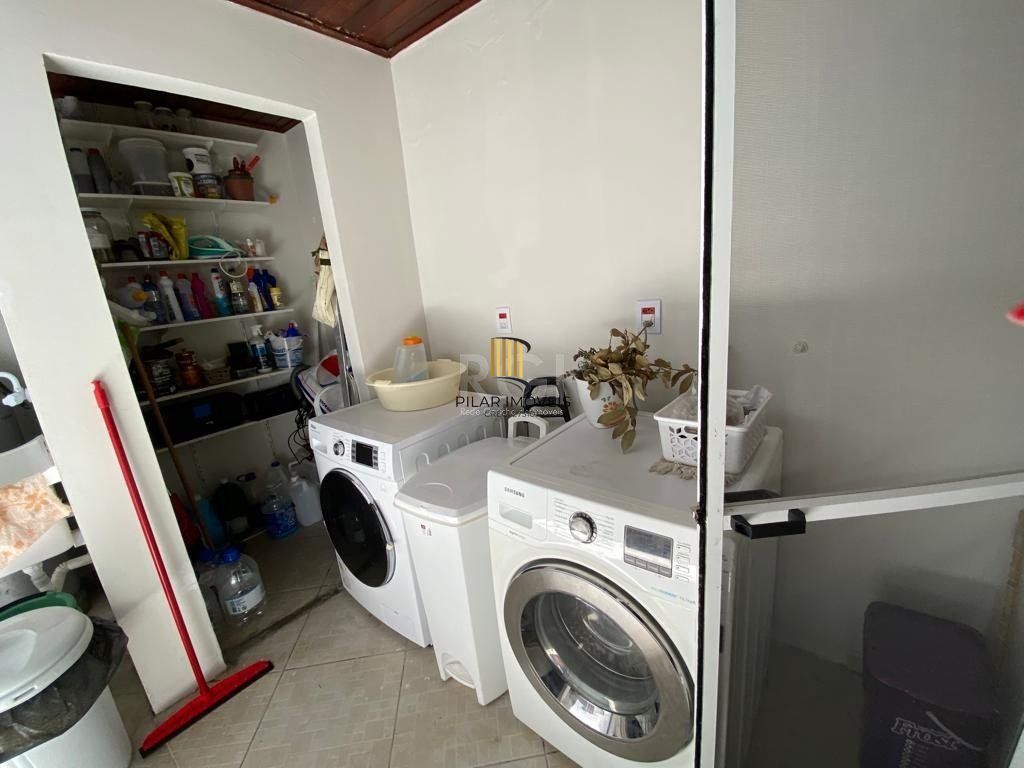 casa - 4 dormitórios - 3 vagas - 170 m² - Menino Deus