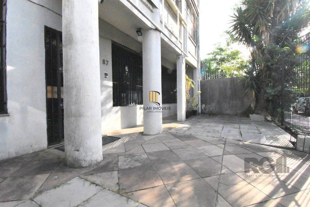 PRÉDIO - 319,00 m² - MENINO DEUS