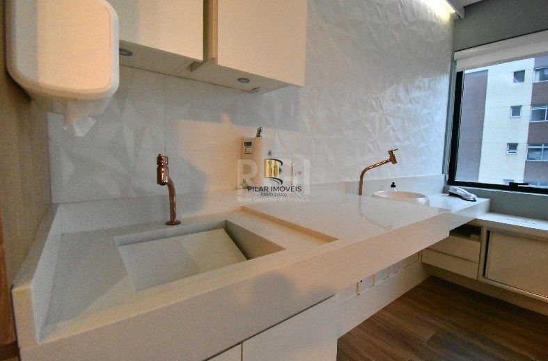 Conjunto/Sala para Venda - 25.81m², 0 dormitórios, Menino Deus