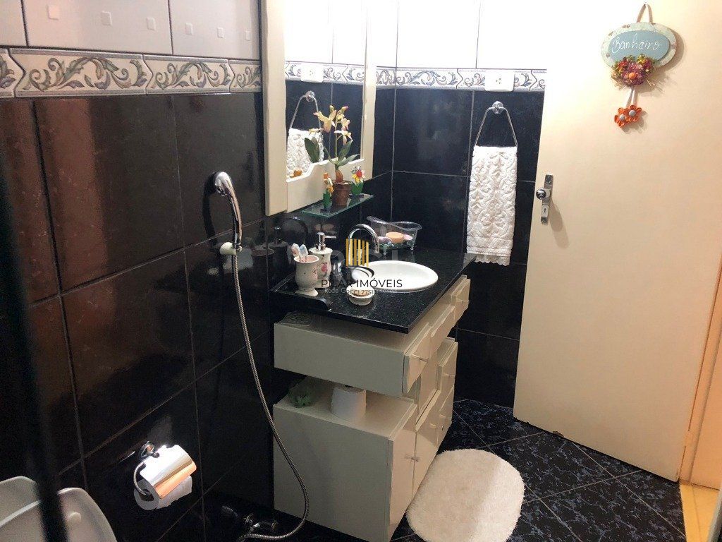 casa - 3 dorm - 4 vagas - 240,00 m² - Glória