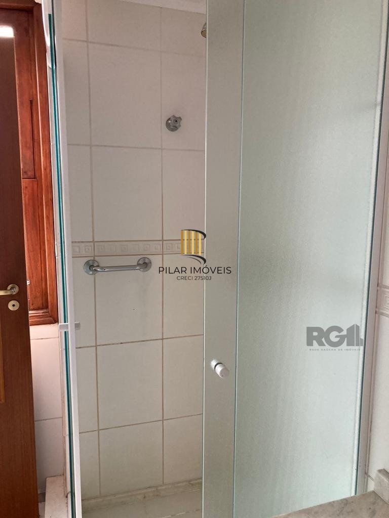 Apartamento - 3 dormitórios - 144,71 m² - Menino Deus