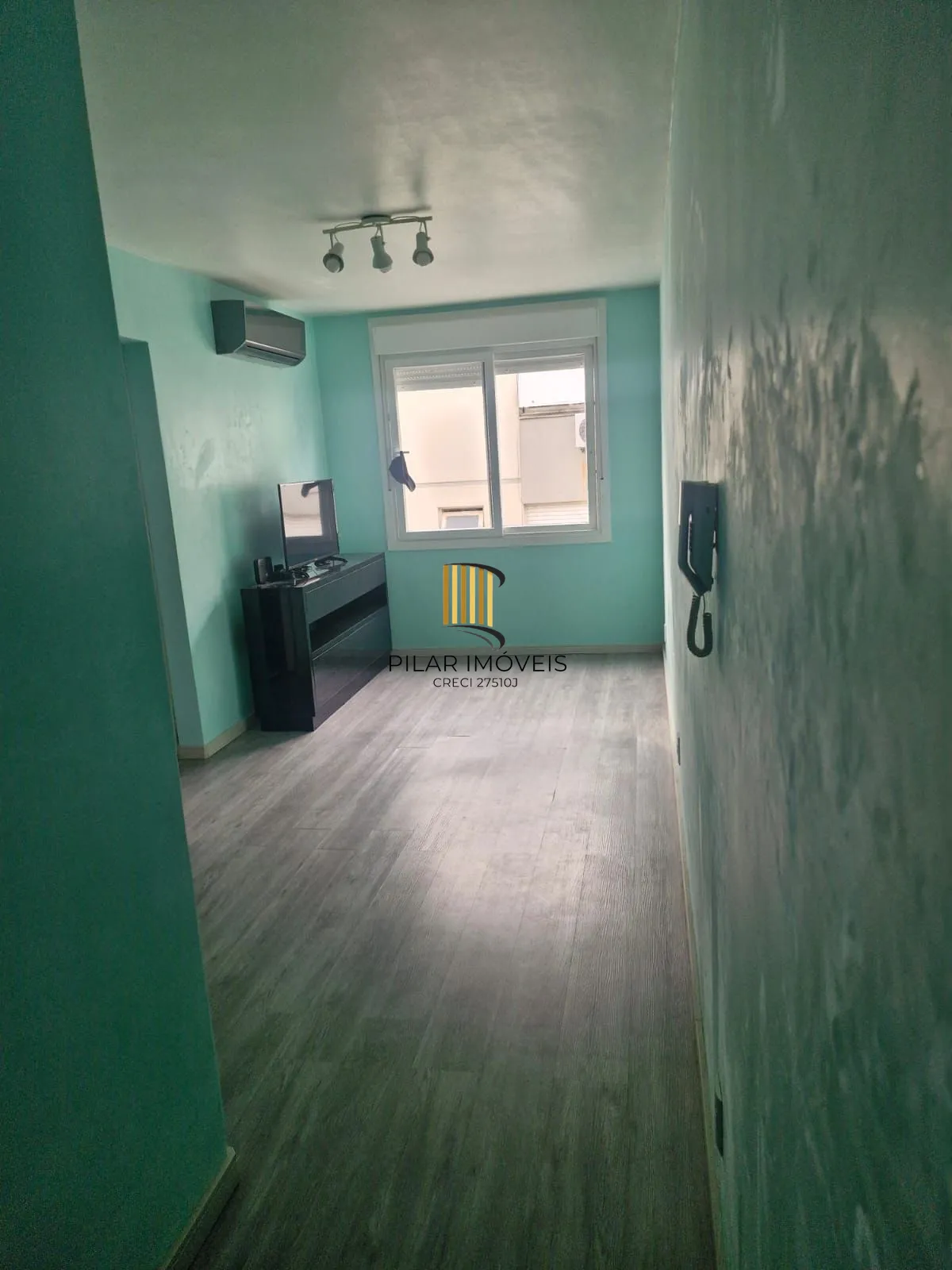 ÓTIMO APARTAMENTO DE 2 DORMITÓRIOS NA RUA ANGELO CRIVELLARO