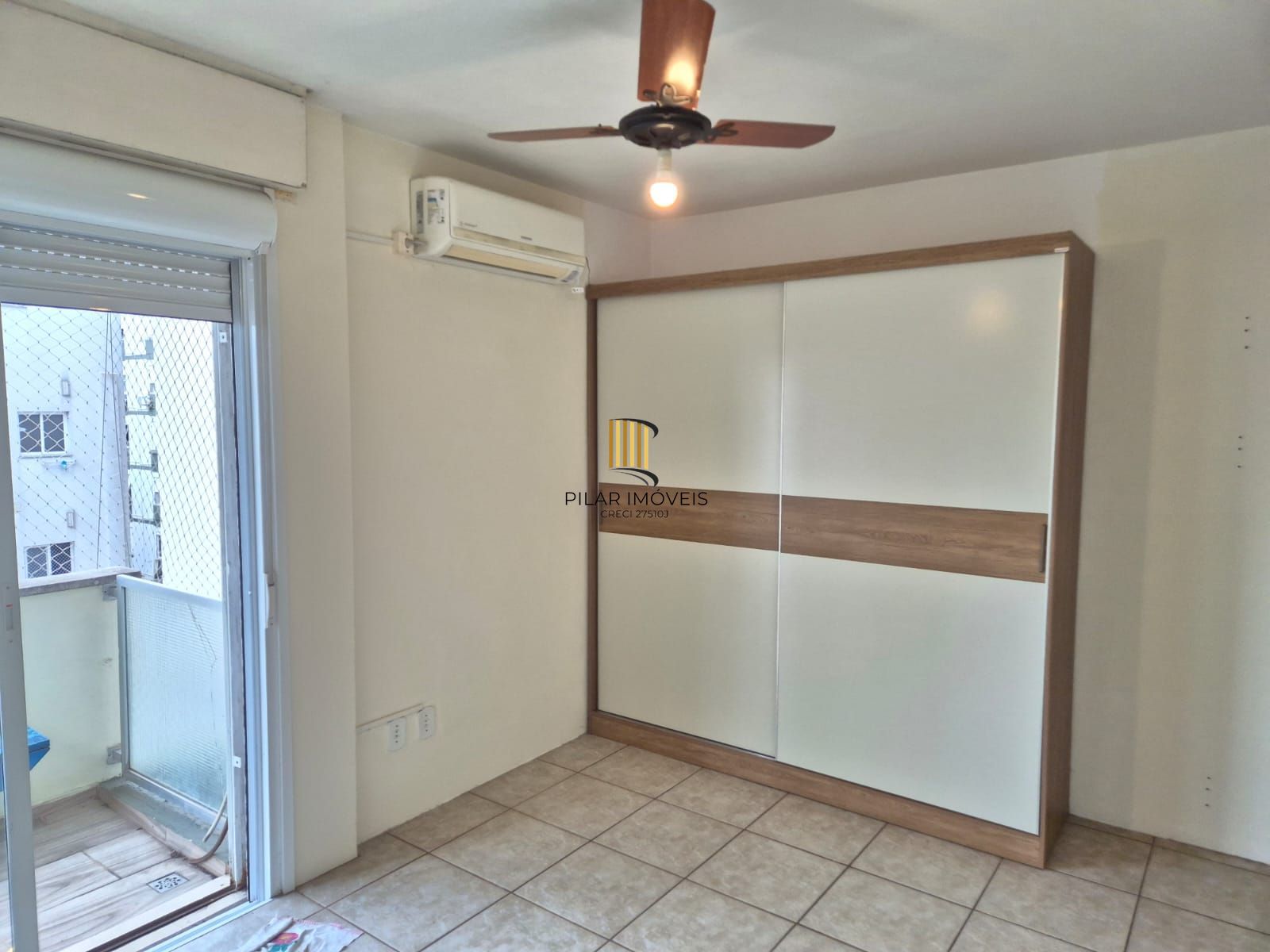 2 dormitórios com vaga e elevador