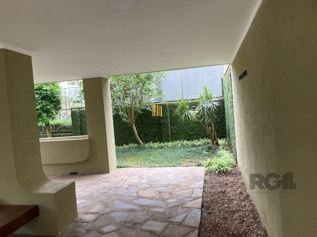 Apartamento - 3 dormitórios - 144,71 m² - Menino Deus