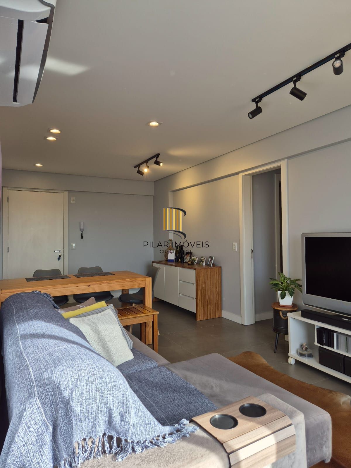 Apto 2 dorm 2 vagas no Cristo Redentor