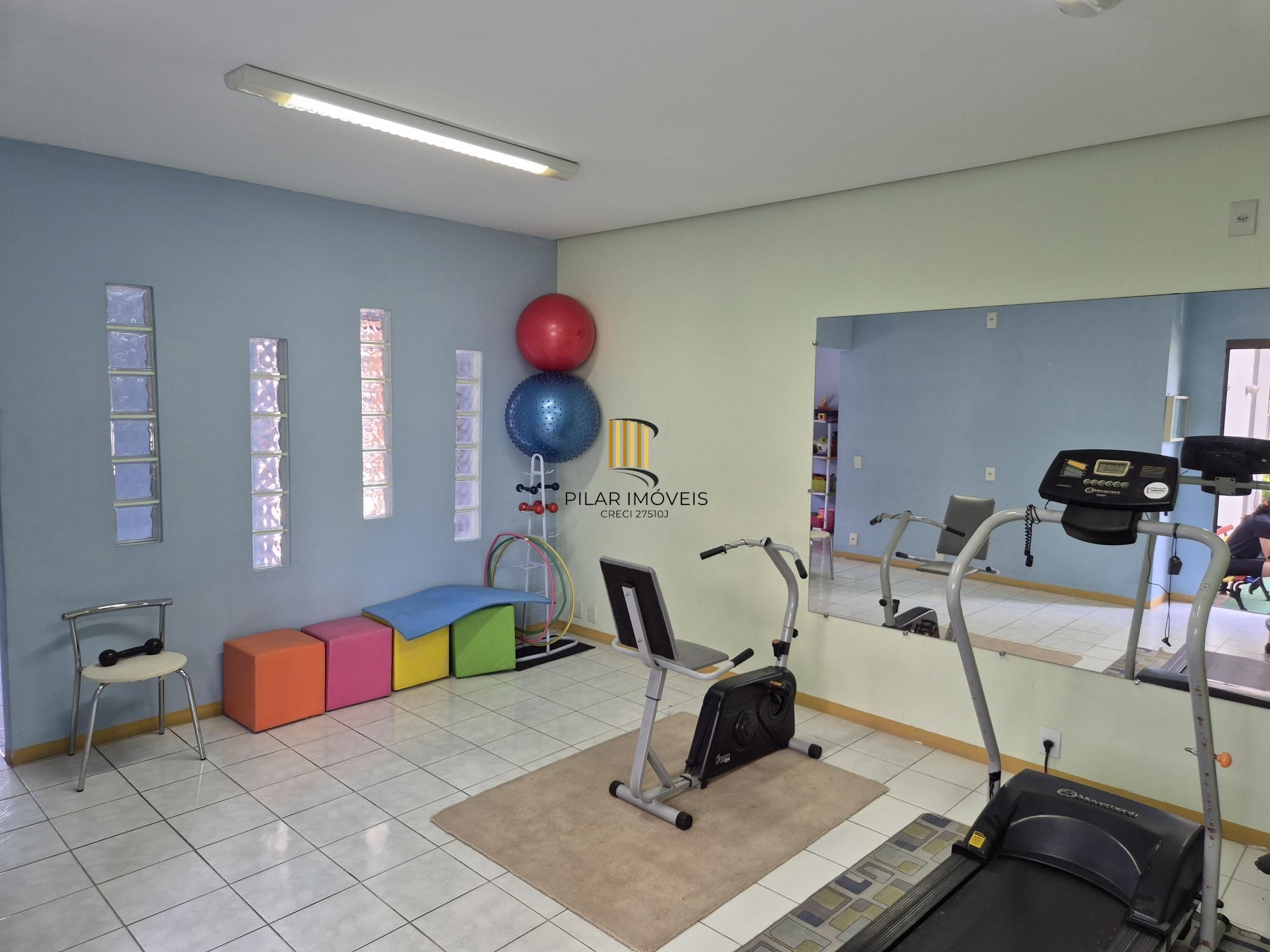 3D com suíte, churrasqueira e vaga