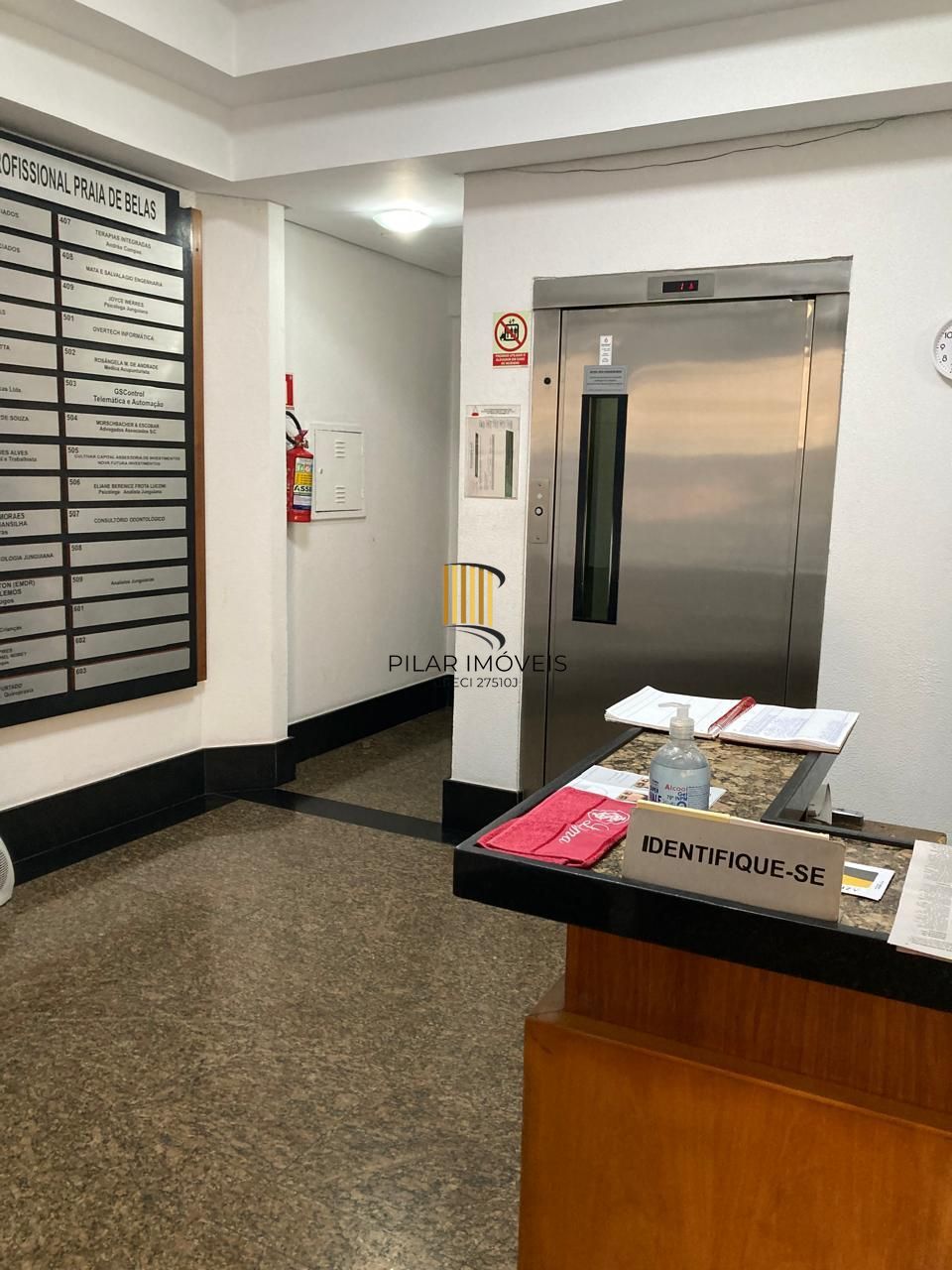 ÓTIMA SALA COM 37 METROS PRIVATIVOS E BOX ESCRITURADO