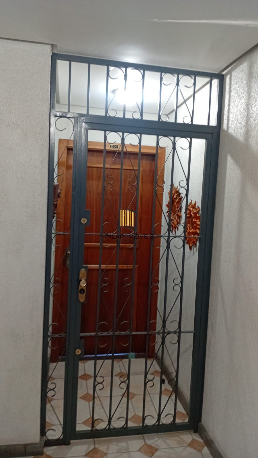 Apartamento 108,72 m² privativos,2 dormitórios, 1 suite, sacada,  garden e churrasqueira, 1 vaga coberta.