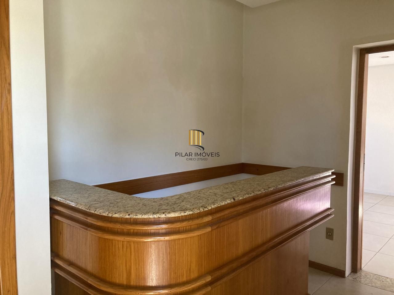 Conjunto de Salas na Rua Érico Veríssimo