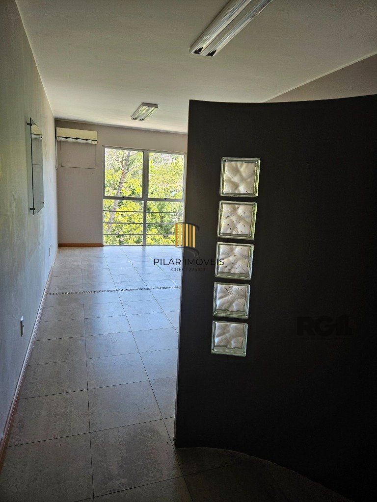 SALA COMERCIAL NO MENINO DEUS