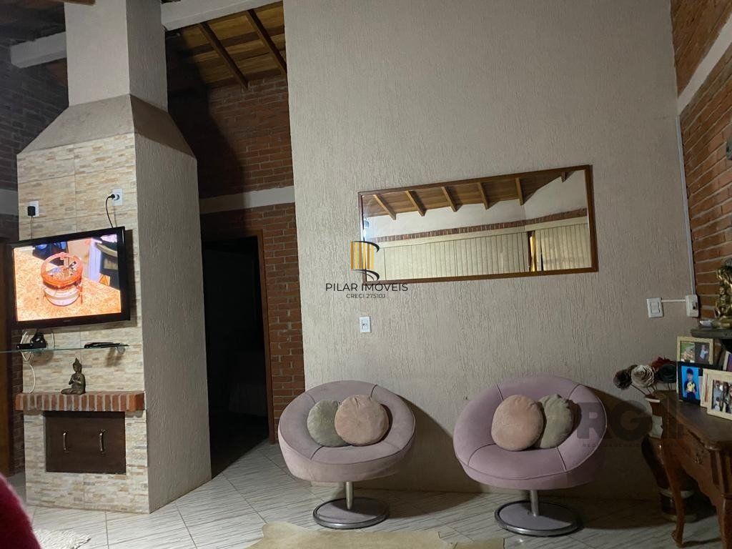 CASA EM CONDOMÍNIO - 3 dorms. - 3 vagas - 150 m² - VIAMÃO