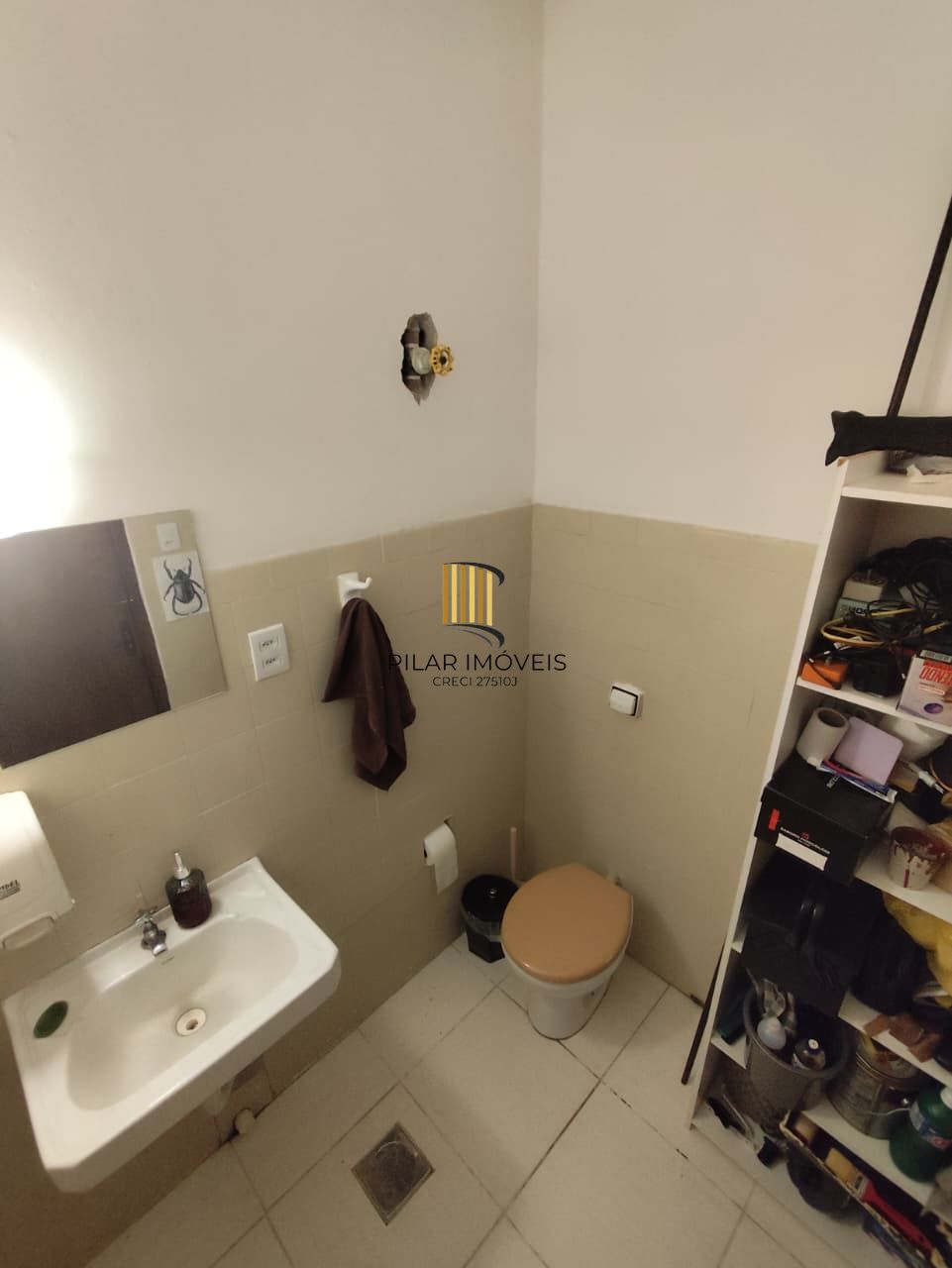 Sala Comercial na rua Andrade Neves - Centro Histórico