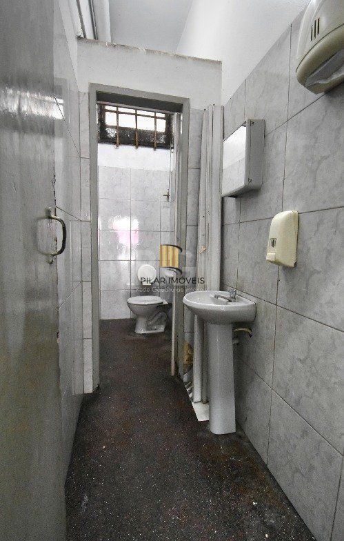 Loja para Venda - 40m², 0 dormitórios, Santana