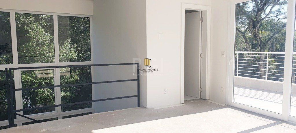 Casa Condominio para Venda - 459.77m², 3 dormitórios, sendo 3 suites, 3 vagas - Pedra Redonda