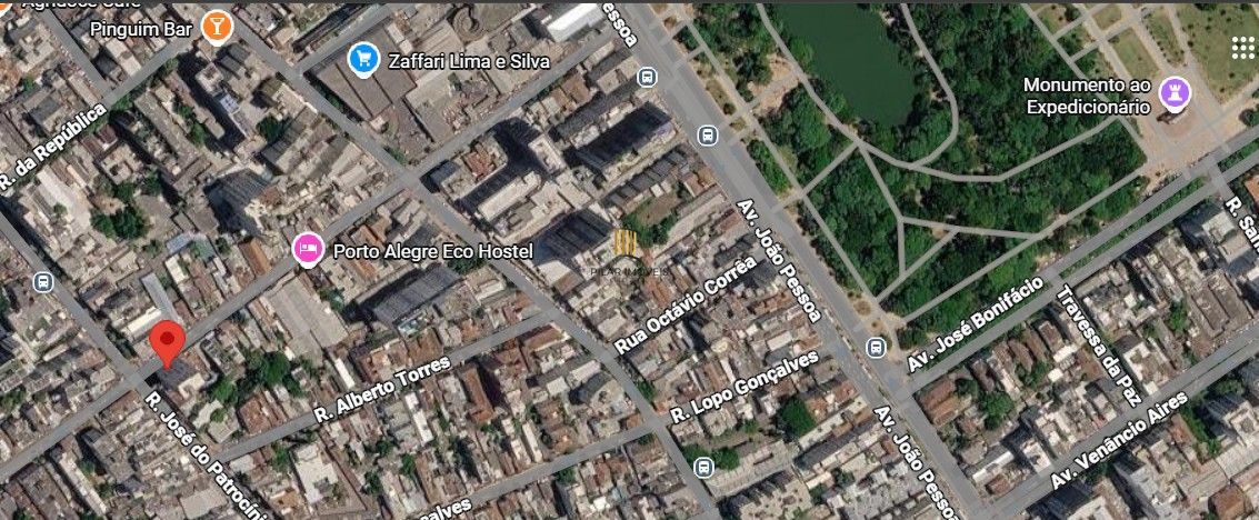 Apto 2D com dependencia completa na Cidade Baixa