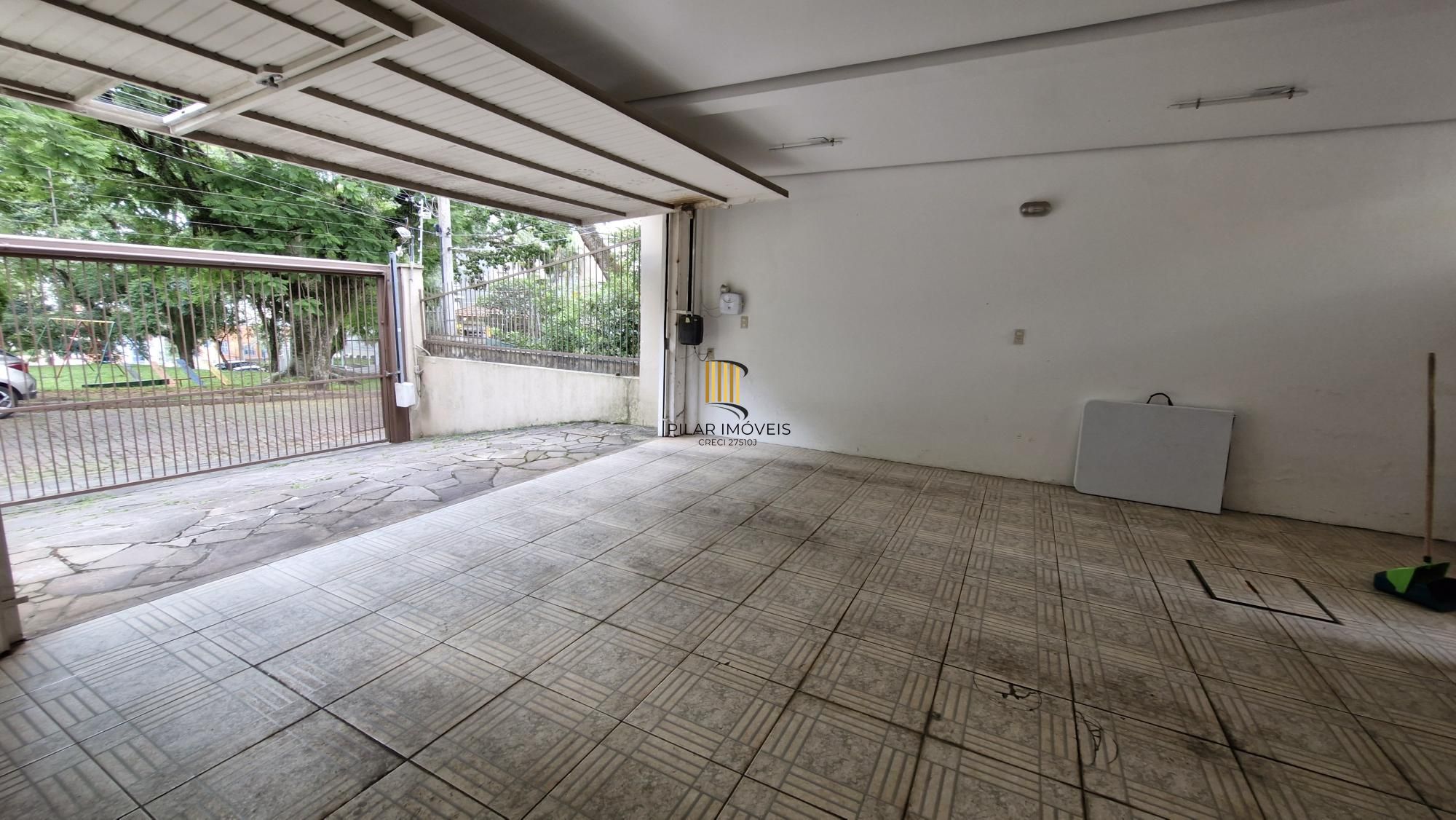 Casa 3 dormitórios próximo ao Iguatemi