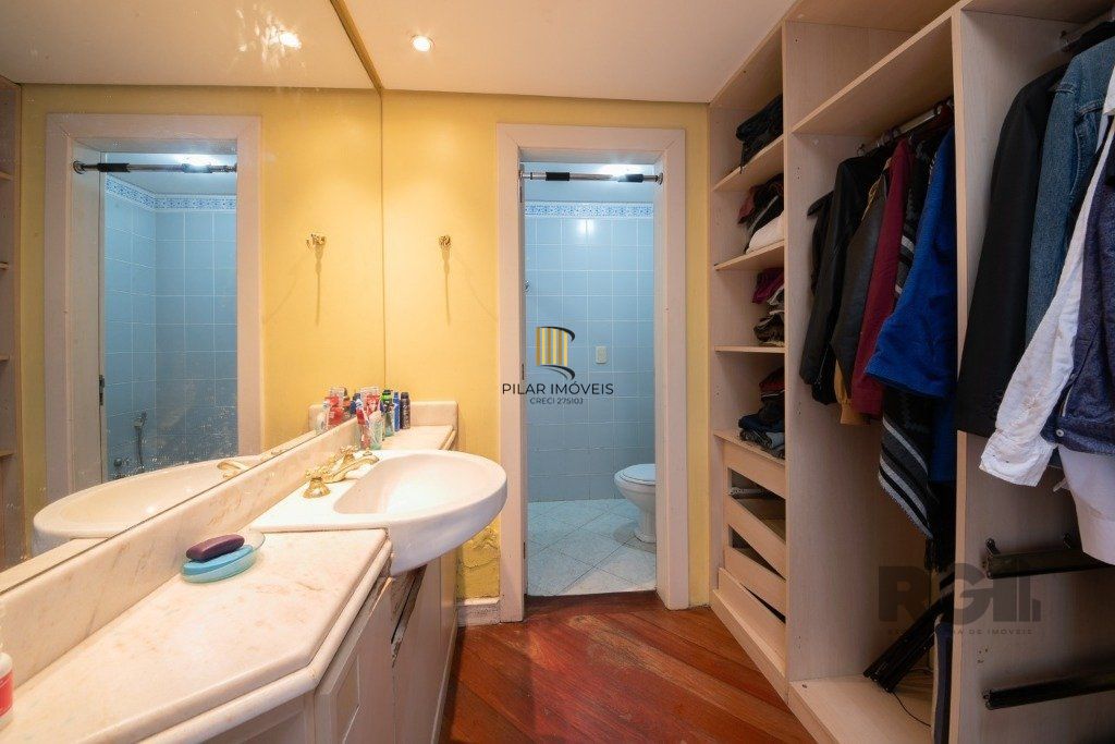 Casa - 4 suítes - 3 vagas - 350 m² - BAIRRO CHÁCARA DAS PEDRAS