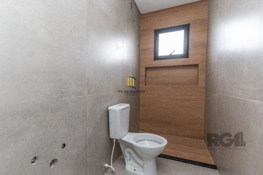 CASA EM CONDOMINIO - 3 dorms.-  3 vagas - 155 m² - GRAVATAÍ