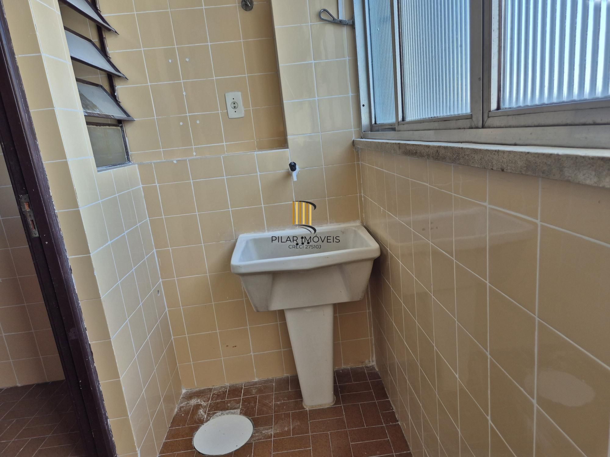 Apartamento com 2 quartos e vaga