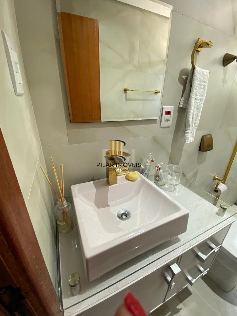 casa - 4 dormitórios - 3 vagas - 170 m² - Menino Deus