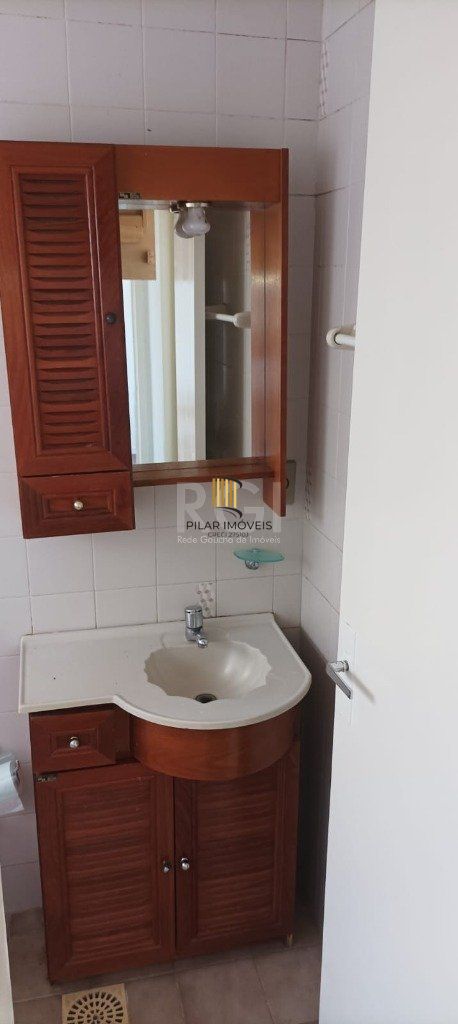 apartamento - 1 dormitório - 1 vaga - 43,60 m² - Partenon