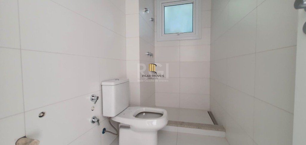 Casa Condominio para Venda - 459.77m², 3 dormitórios, sendo 3 suites, 3 vagas - Pedra Redonda