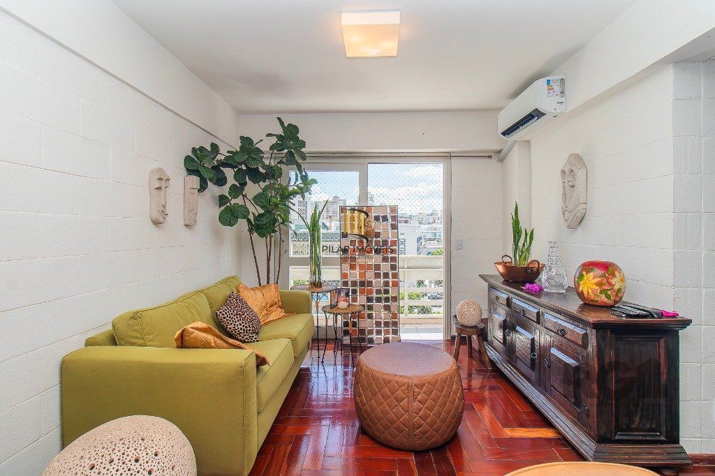 APARTAMENTO 2 DOMITÓRIOS NO BOM FIM, GARAGEM ELEVADOR PROXIMO A UFRGS PORTO ALEGRE