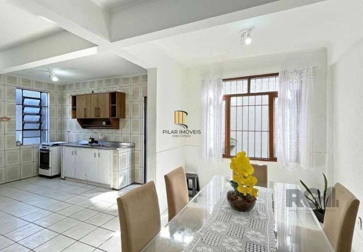 casa - 4 dorms. - 2 vagas - 200 m² - Partenon