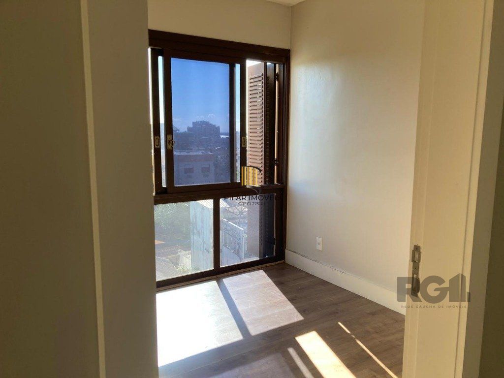 APARTAMENTO DE COBERTURA - 2 dorms. - 1 vaga - 118,02 m² - MENINO DEUS