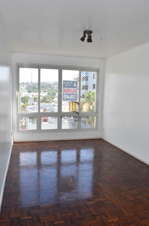 Apartamento 3 dormitorios vaga coberta Menino Deus