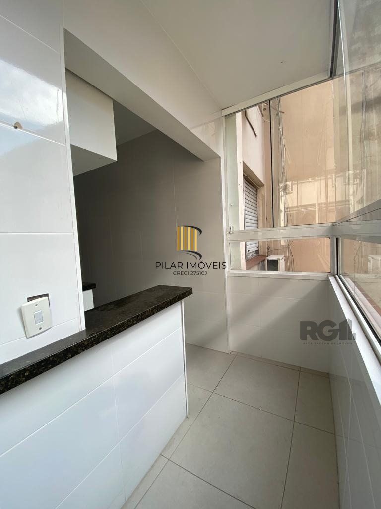 apartamento - 2 dorms- 1 vaga - Centro Histórico